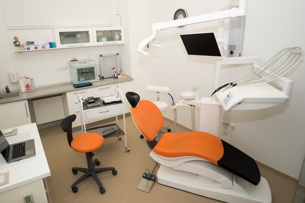 кабинет главного врача стоматологии Ваш Доктор